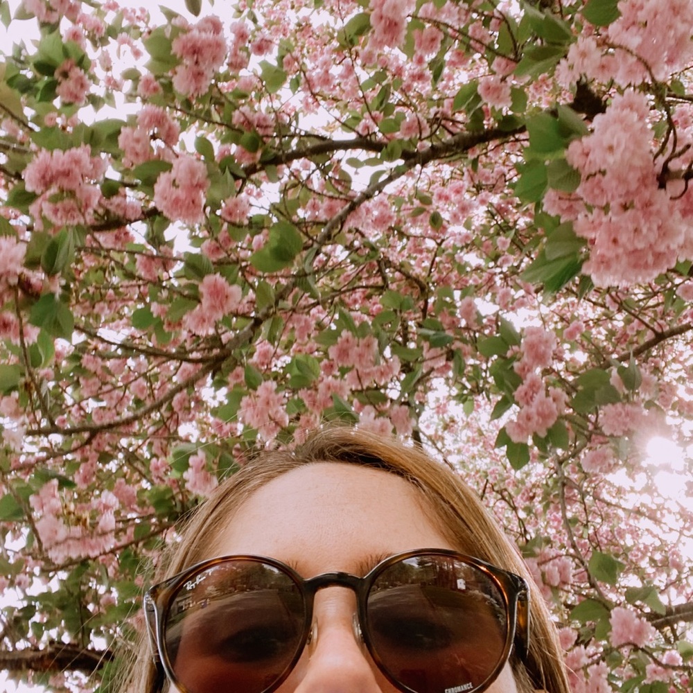 Meet your Posher, Lauren